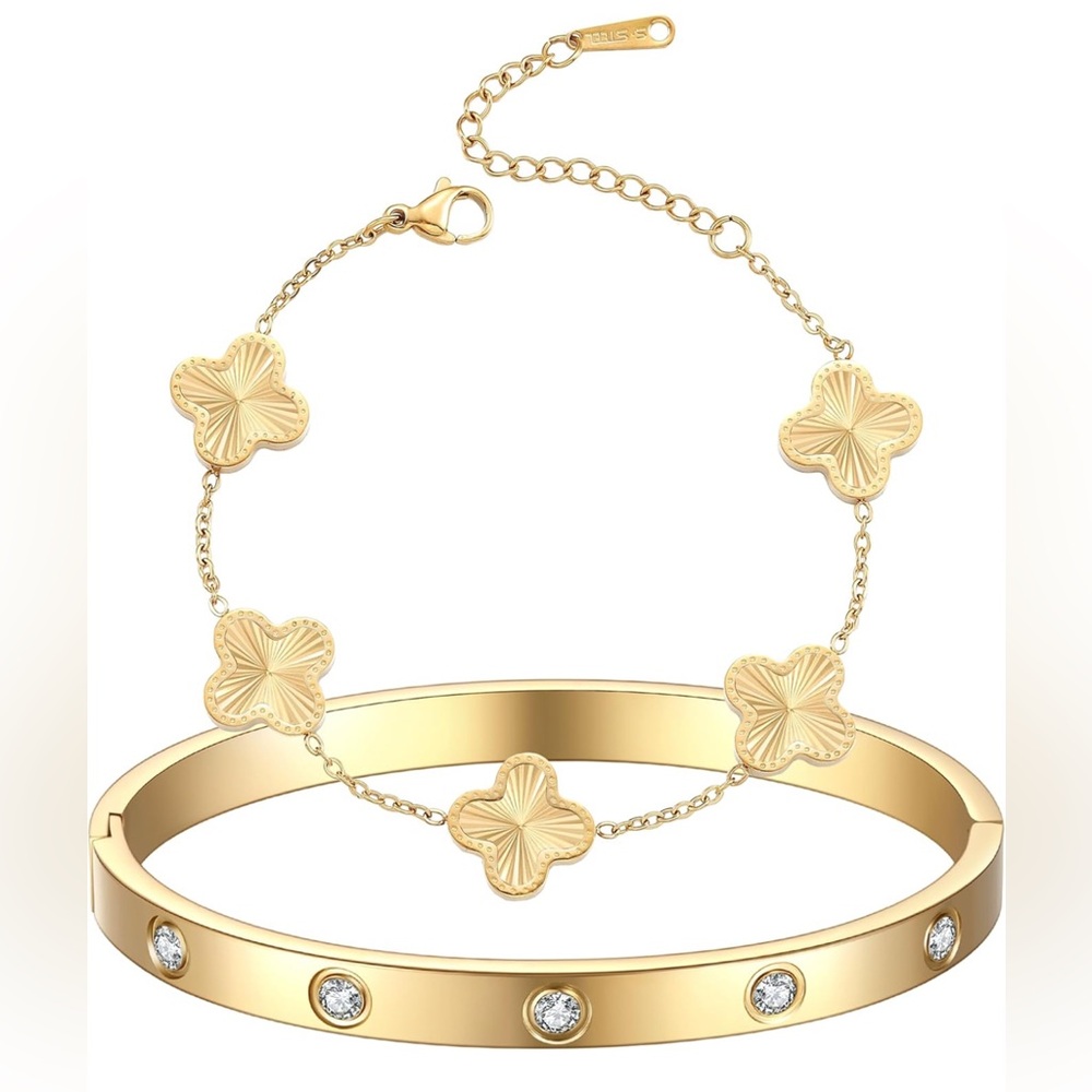 Set of 2 bracelets, Love bracelet, Gold Clover bracelet